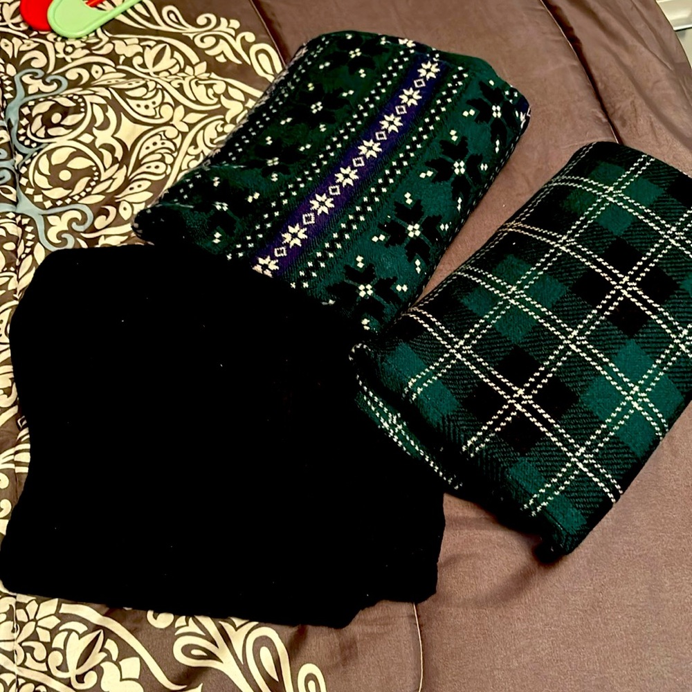 3 pairs of Torrid sweater leggings size 3 NWOT